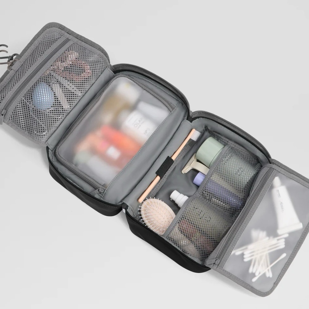 Multi-Compartment Gray Toiletry Bag